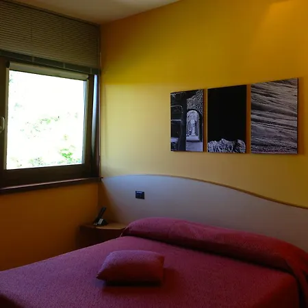 Elodia Relais