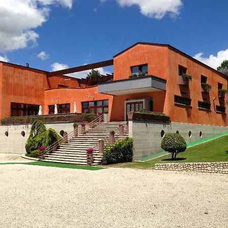 Elodia Relais LʼAquila