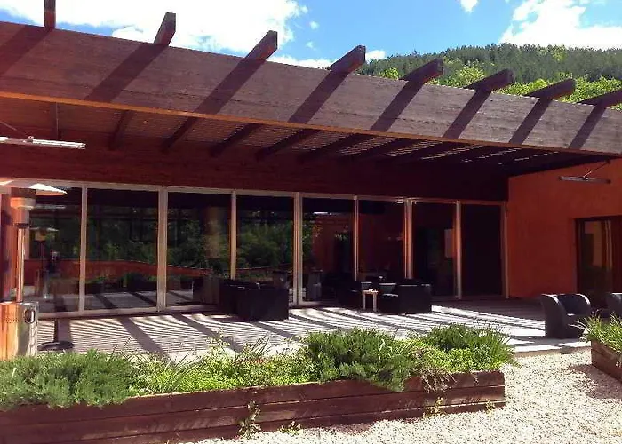 Elodia Relais Otel LʼAquila